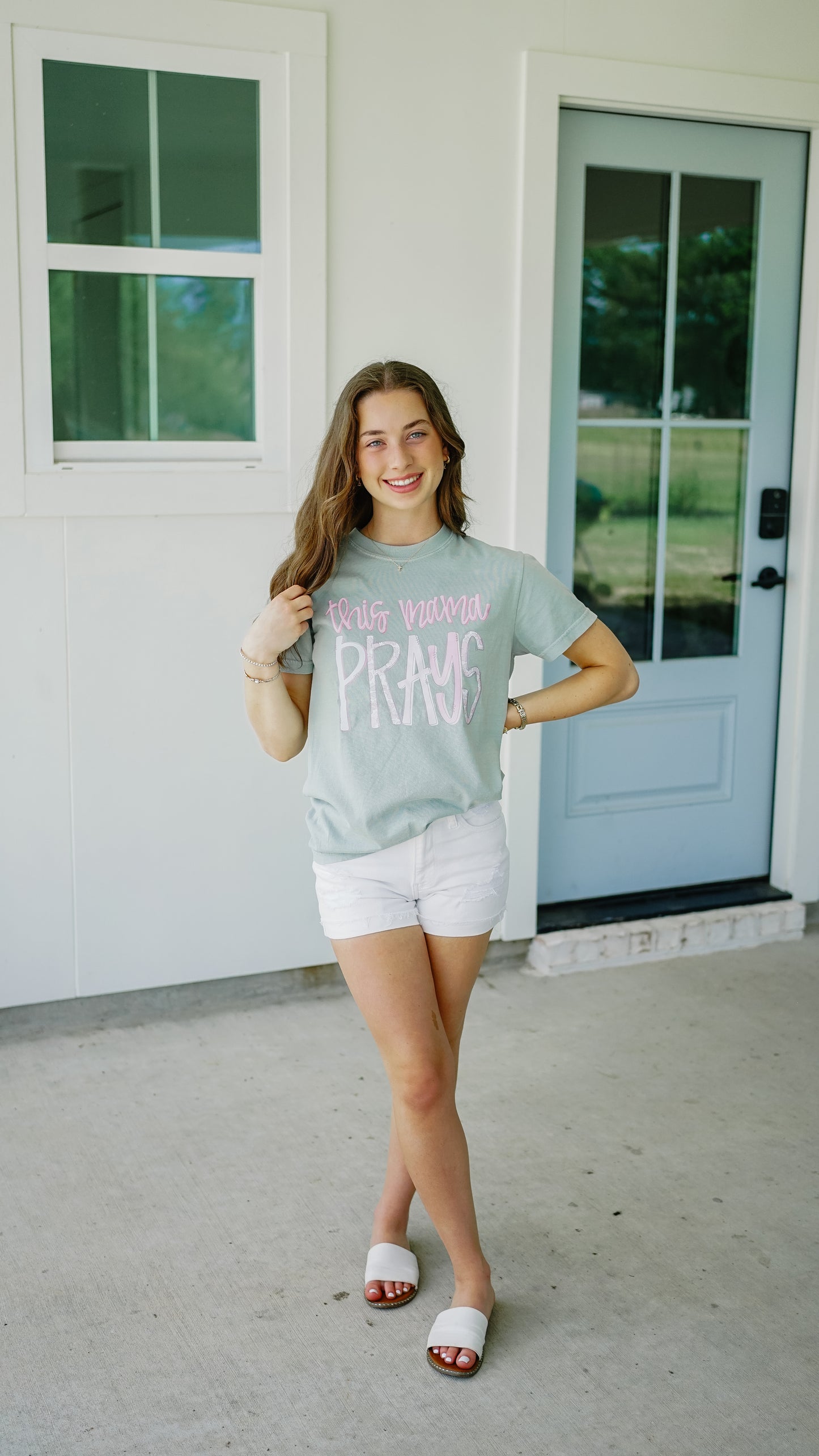 This Mama Prays Tee
