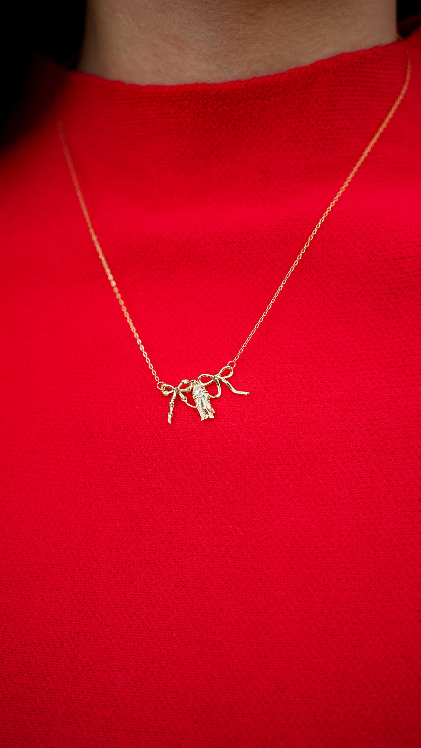 Our Lady Undoer or Knots Necklace