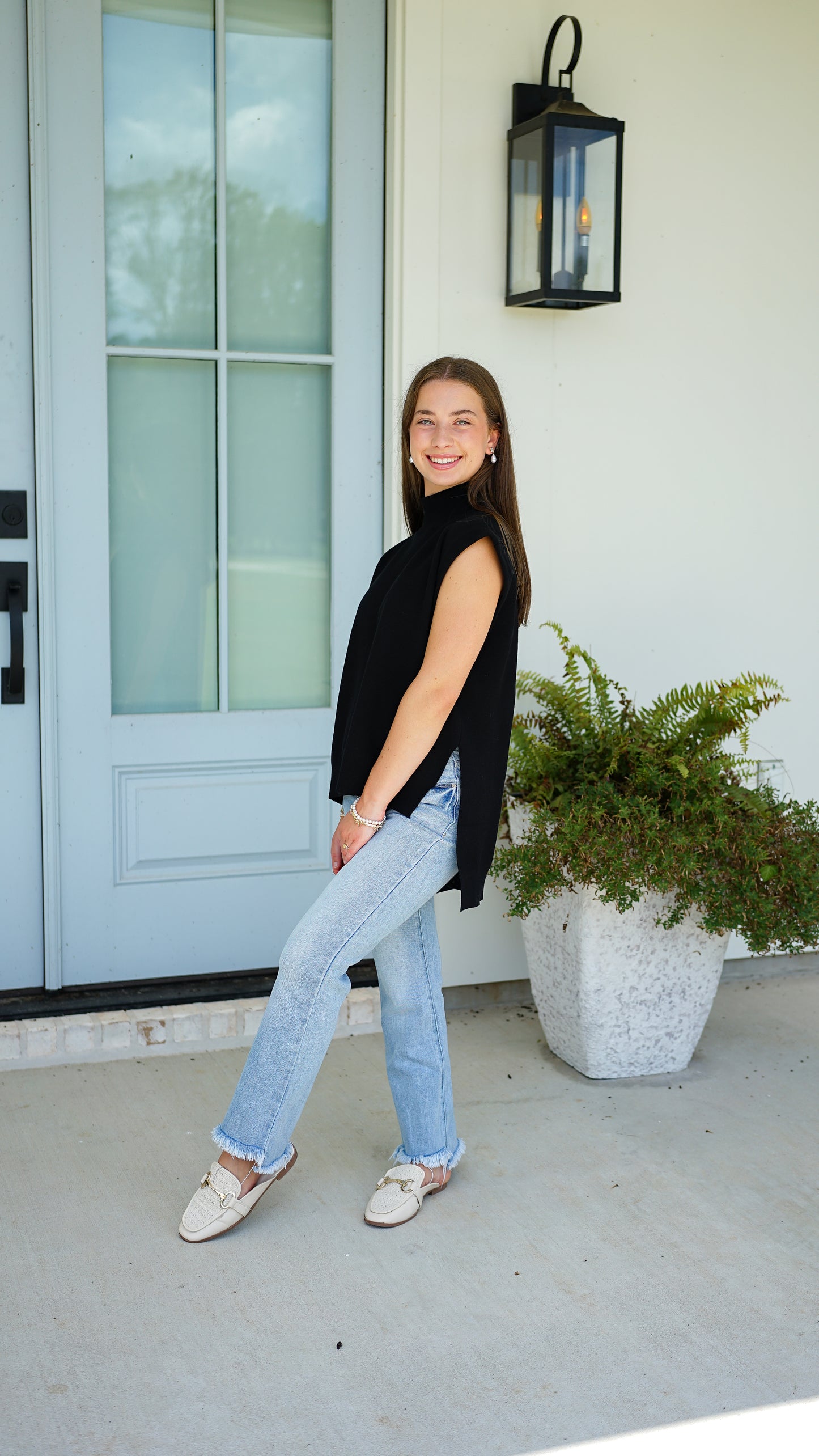 Simple and Chic Black Top