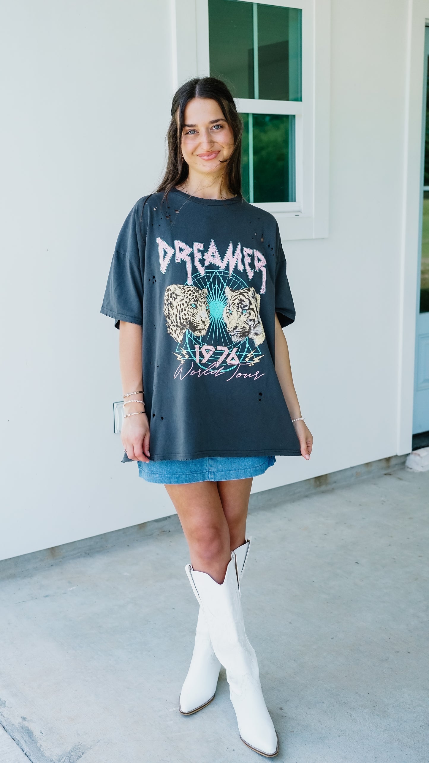Dreamer Distressed Black Tee