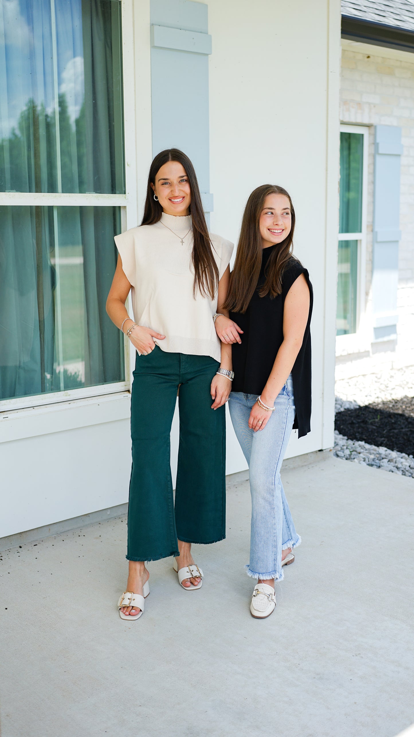 Simple and Chic Black Top