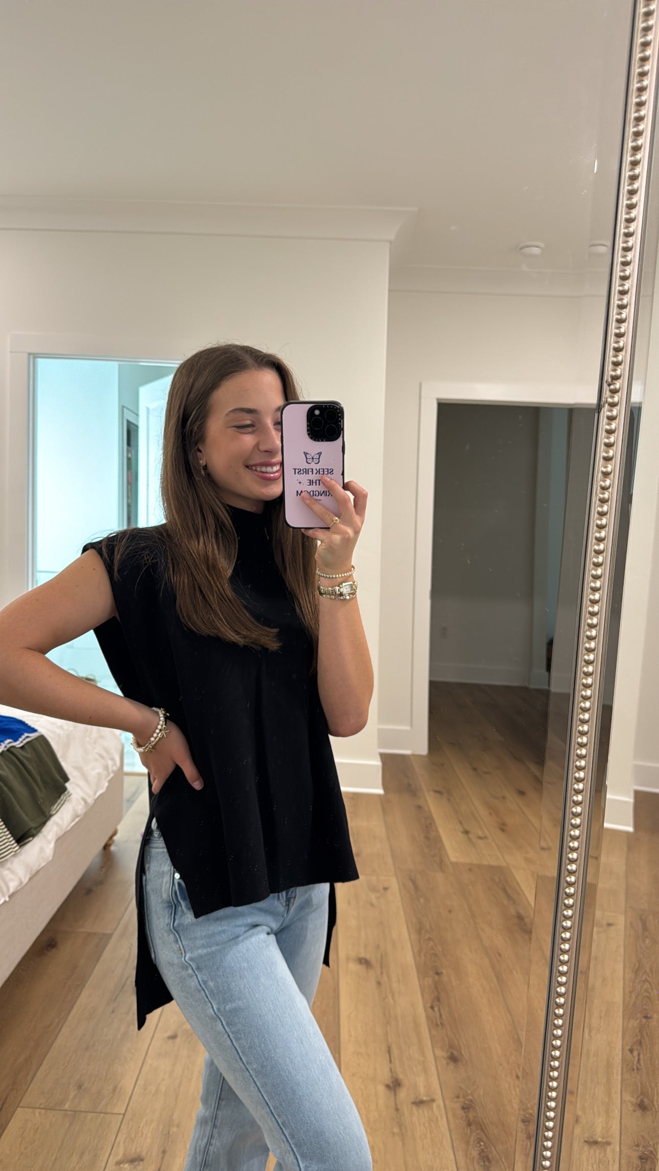 Simple and Chic Black Top