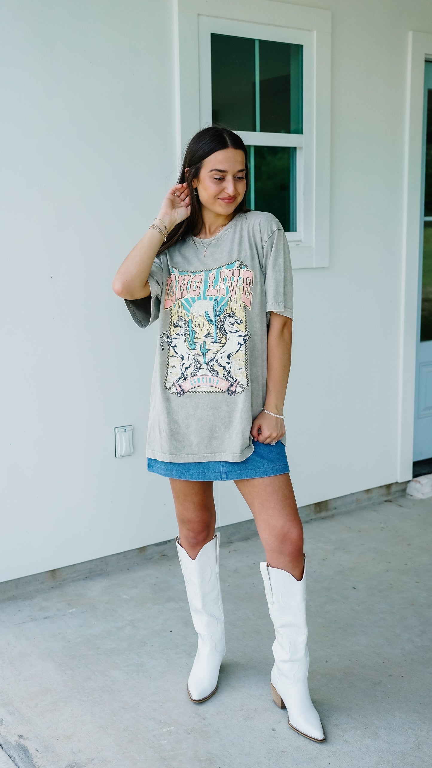 Long Live Cowgirls Mocha Tee