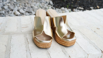 New Beginnings Gold Wedges
