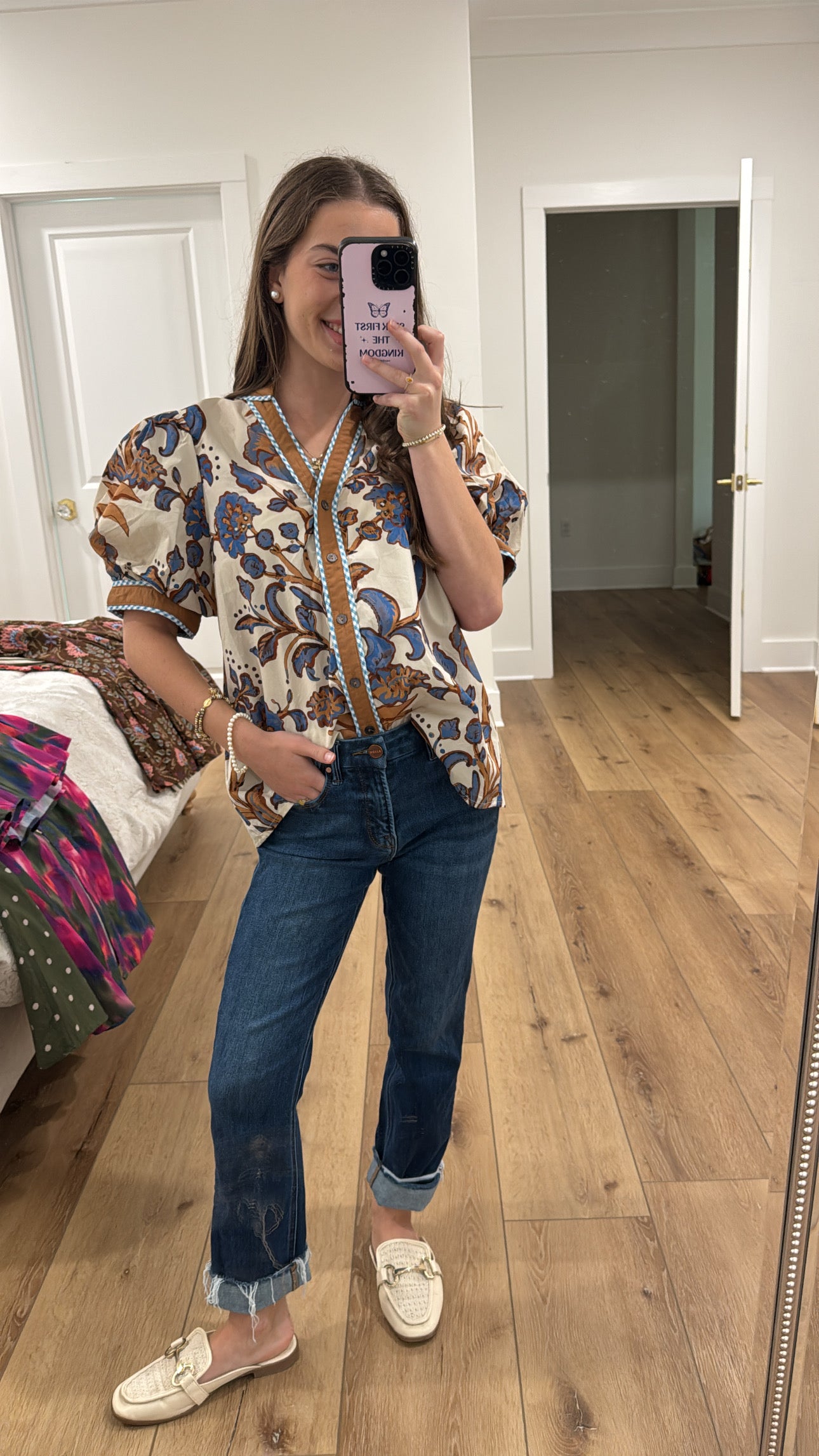Let Love Lead Cream Top