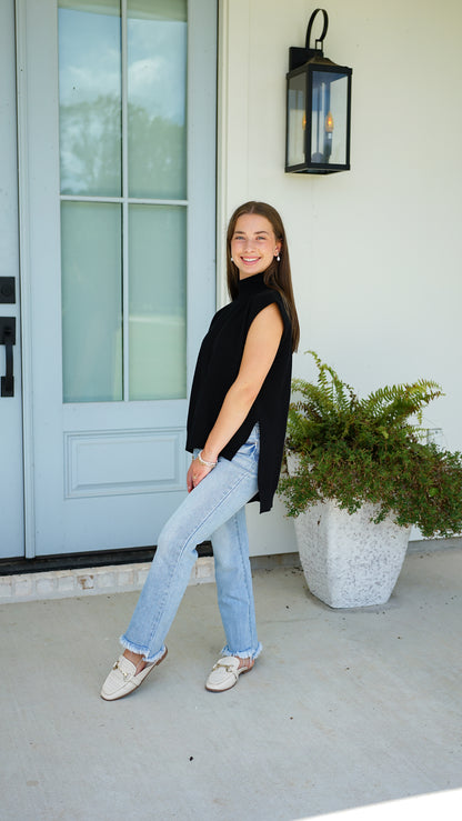 Simple and Chic Black Top