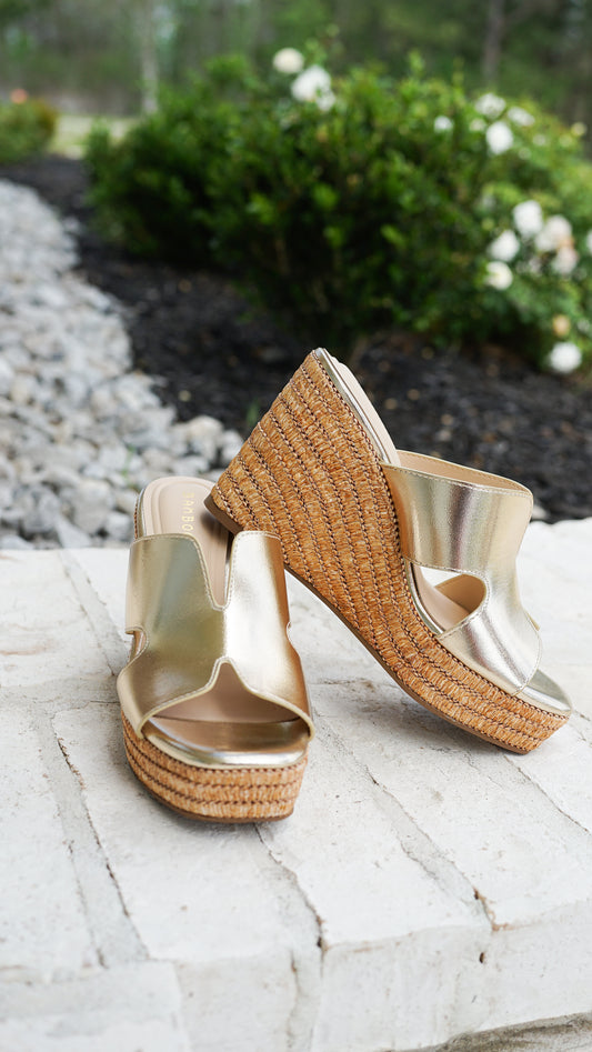 New Beginnings Gold Wedges