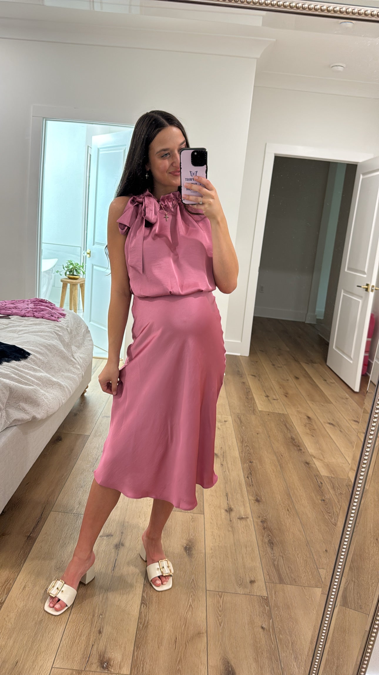 She Loves Rose’ Dress