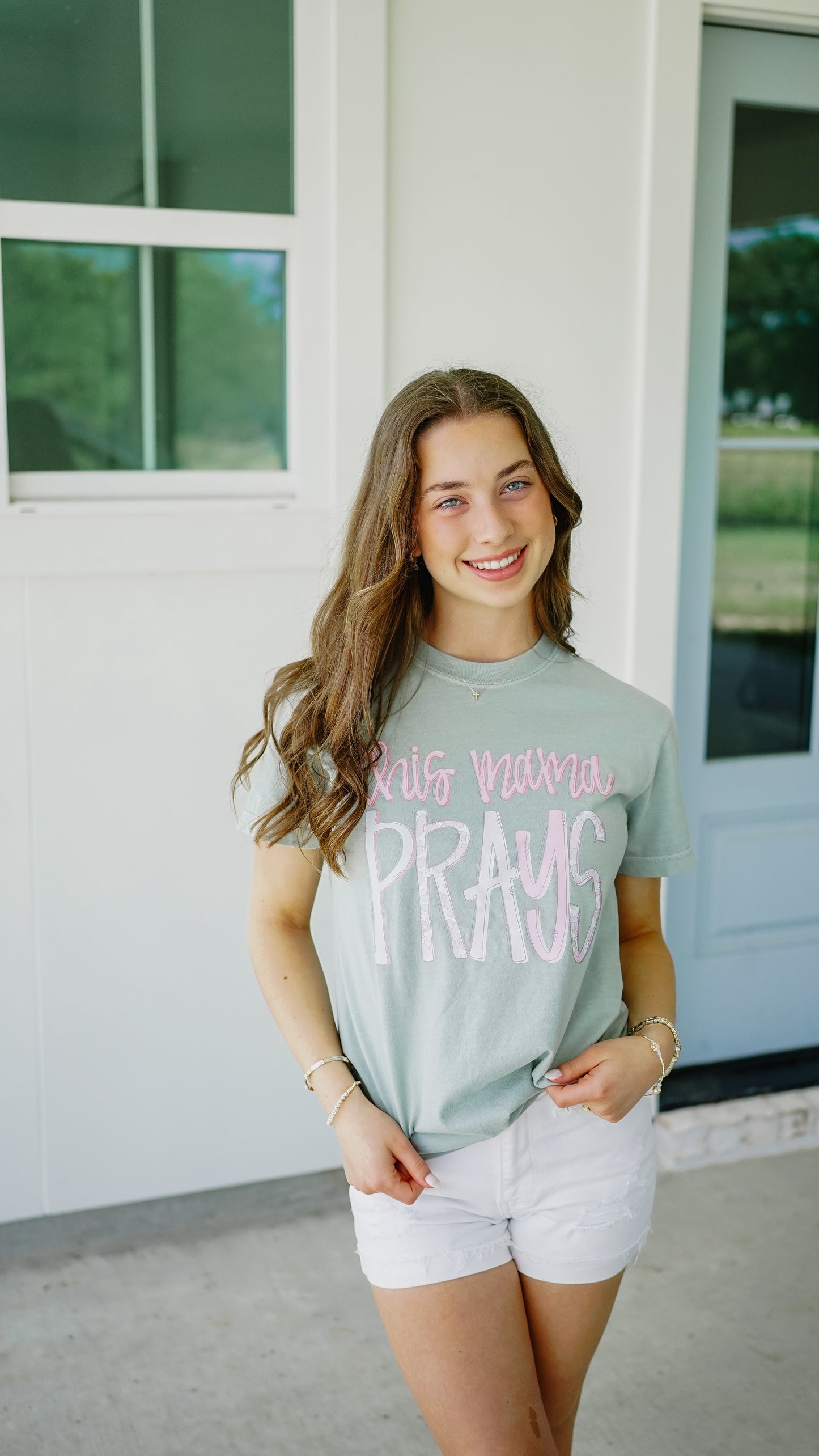 This Mama Prays Tee