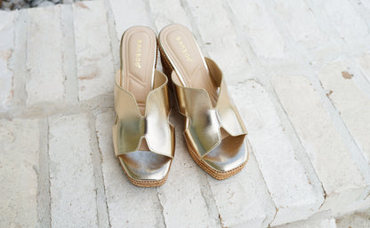 New Beginnings Gold Wedges