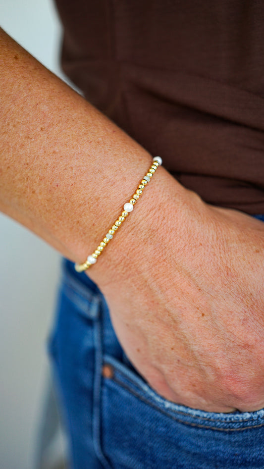 Gold and Mint Beaded Bracelet