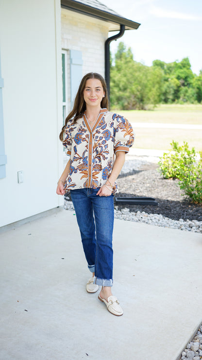 Let Love Lead Cream Top